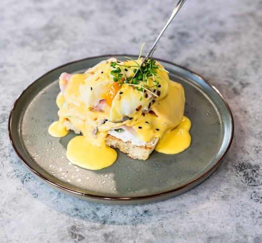 Lobster Benedict on brioche with hollandaise